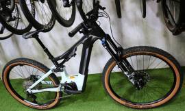 FOCUS CARBON eFully CX 750 FOX 36 XT-12 Electric Mountain Bike 29" dual suspension Bosch new / not used For Sale