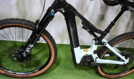 FOCUS CARBON eFully CX 750 FOX 36 XT-12 Electric Mountain Bike 29" dual suspension Bosch new / not used For Sale