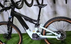 FOCUS CARBON eFully CX 750 FOX 36 XT-12 Electric Mountain Bike 29" dual suspension Bosch new / not used For Sale