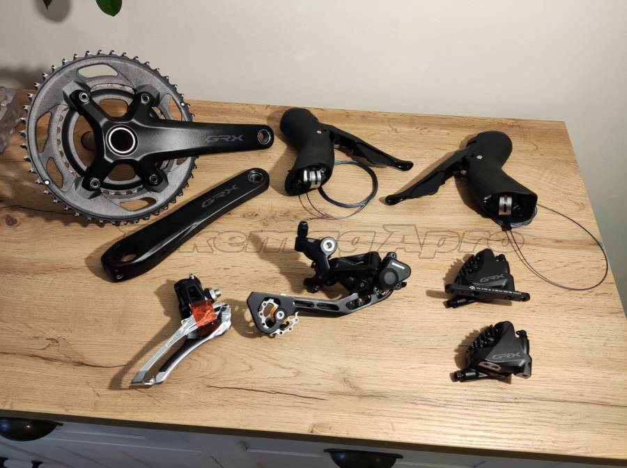 Kiváló állapotú GRX 400 szett GRX 400 Országúti / Gravel / Triatlon Alkatrész, Országúti Fék / Fékváltókar mechanikus használt ELADÓ