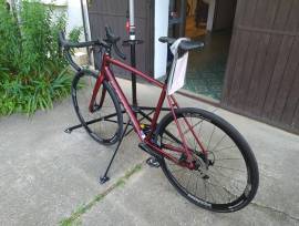 KROSS Vento 5.0 Disc Road bike Shimano 105 disc brake new / not used For Sale