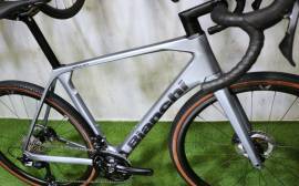BIANCHI IMPULSO  PRO GRAVEL 2x12 CARBON  Gravel / CX tárcsafék nem használt ELADÓ
