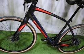 SPECIALIZED SIRRUS CARBON DISC Road bike disc brake new / not used For Sale