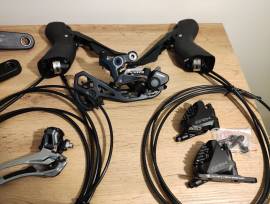 Újszerű GRX 600 2×11 szett GRX 600 Országúti / Gravel / Triatlon Alkatrész, Országúti Fék / Fékváltókar mechanikus használt ELADÓ