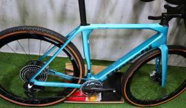 BIANCHI IMPULSO RC CARBON SRAM RED AXS XPLR 1x13 0km 2025 Gravel / CX disc brake new / not used For Sale