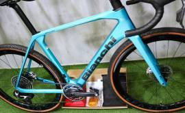 BIANCHI IMPULSO RC CARBON SRAM RED AXS XPLR 1x13 0km 2025 Gravel / CX disc brake new / not used For Sale