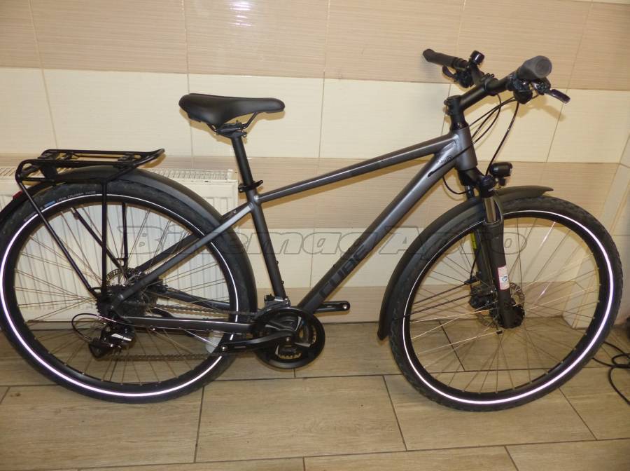 CUBE Nature Trekking,megkímélt,45cm Trekking/cross tárcsafék használt ELADÓ