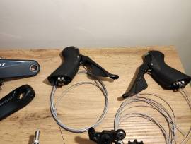 Újszerű Ultegra 8000 mechanikus szett 2×11 Ultegra 8000 Országúti / Gravel / Triatlon Alkatrész, Országúti Fék / Fékváltókar mechanikus használt ELADÓ