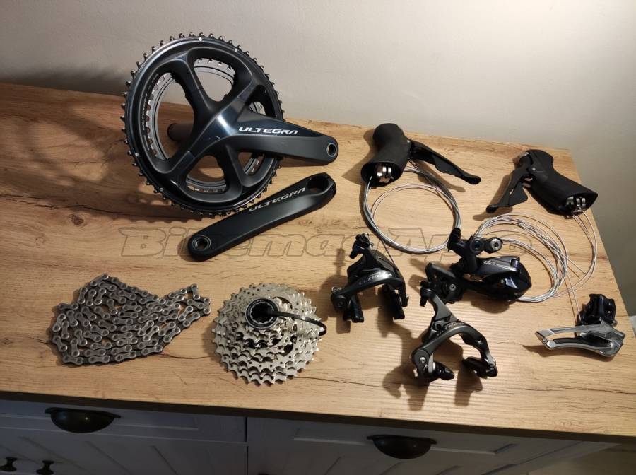 Újszerű Ultegra 8000 mechanikus szett 2×11 Ultegra 8000 Országúti / Gravel / Triatlon Alkatrész, Országúti Fék / Fékváltókar mechanikus használt ELADÓ