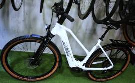 KTM MACINA ejtett BOSCH CX 750 AIR XT-11 Elektromos Trekking/cross más Bosch 700 + Wh nem használt ELADÓ