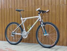GT Avalanche Mountain Bike 26" front suspension used For Sale