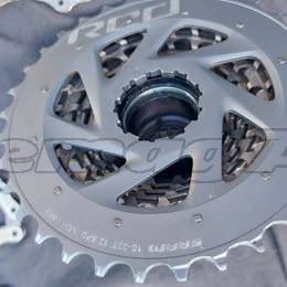 Sram Red AXS XG-1290 sor 10-33 + lánc Sram Red AXS XG-1290 Országúti / Gravel / Triatlon Alkatrész, Országúti Hajtásrendszer SRAM Red eTap AXS használt ELADÓ