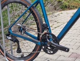 CUBE új 2025 TOP Nuroad GRAVEL Minden karbon GRXdi 2*12 Gravel / CX Shimano GRX Di2 tárcsafék nem használt ELADÓ
