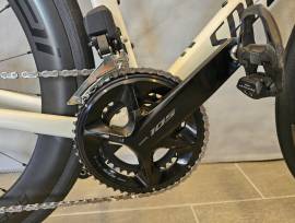 SPECIALIZED Roubaix SL8 (2024) Road bike Shimano 105 Di2 disc brake used For Sale