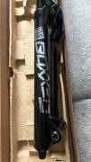 RockShox Boxxer Ultimate 27,5“ ÚJ RockShox Boxxer Ultimate 27,5” Mountain Bike Alkatrész, MTB Villa / Rugóstag villa 27.5" (650b) 180 mm felett nem használt ELADÓ