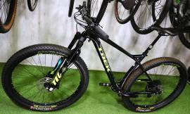 TREK STATCHE 9 29+ HARDTAIL AIR 4d ÚJ 0km M/L Mountain Bike 29" front suspension new / not used For Sale