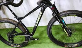 TREK STATCHE 9 29+ HARDTAIL AIR 4d ÚJ 0km M/L Mountain Bike 29" front suspension new / not used For Sale