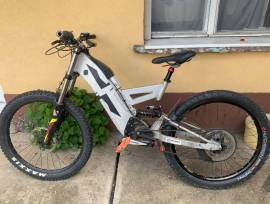 MTB CYCLETECH Lmx 81 Mountain Bike 27.5"+ dual suspension Shimano Deore XT Shadow used For Sale