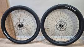 Eladó 29-es MTB gyári Merida Expert CC II. alu kerékszett bontásból, vadiúj MERIDA Tubeless XT agyakkal Mountain Bike Alkatrész, MTB Kerék / Felni / Gumi 29" belső nélküli nem használt ELADÓ