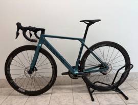 CANYON Ultimate CF SLX 8 Force AXS Országúti SRAM Force eTap AXS tárcsafék használt ELADÓ