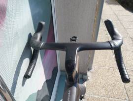BMC  2027 BMC Teammachine R 01 FOUR (56,58) Road bike Shimano Ultegra Di2 disc brake new with guarantee For Sale