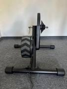 Wahoo KICKR CORE okos edzőgörgő – WFBKTR4 Wahoo KICKR CORE Bike Trainers direct drive Yes Yes used For Sale