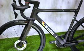 CINELLI PRESSURE ADR Di2 1of50 Road bike disc brake new / not used For Sale