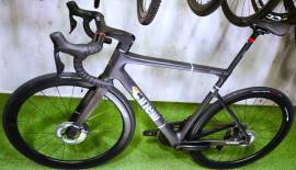 CINELLI PRESSURE ADR Di2 1of50 Road bike disc brake new / not used For Sale