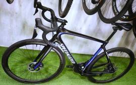 SPECIALIZED ROUBAIX EXPERT Di2 2x12 C38 Road bike disc brake used For Sale