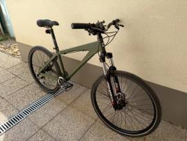 MONGOOSE Fireball Mountain Bike elöl teleszkópos Shimano Acera használt ELADÓ