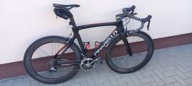 PINARELLO Dogma F8 Országúti Shimano Dura Ace patkófék használt ELADÓ