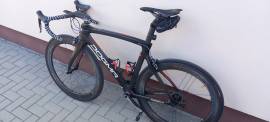 PINARELLO Dogma F8 Országúti Shimano Dura Ace patkófék használt ELADÓ