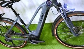 CUBE TOURING TRAPEZE BOSCH 625Wh Electric Trekking/cross 25 km/h Bosch 601-700 Wh used For Sale