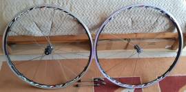 Shimano WH-RS80 karbon alu országúti kerékszett. Nagyon szép, újszerű állapotú!  .  Országúti / Gravel / Triatlon Alkatrész, Országúti  Kerék / Felni / Gumi használt ELADÓ