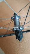 Shimano WH-RS80 karbon alu országúti kerékszett. Nagyon szép, újszerű állapotú!  .  Országúti / Gravel / Triatlon Alkatrész, Országúti  Kerék / Felni / Gumi használt ELADÓ