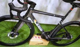 CINELLI PRESSURE ADR Di2 - 53,7  Országúti tárcsafék nem használt ELADÓ