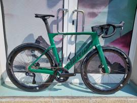 MERIDA REACTO 8000 IV3  SELYEM ÖRÖKZÖLD (FEKETE) ( (S,M) Országúti Shimano Ultegra Di2 tárcsafék új / garanciával ELADÓ