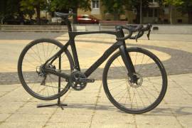 PINARELLO Prince Disc Ultegra (2022) Országúti Shimano Ultegra tárcsafék használt ELADÓ