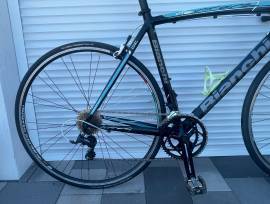 BIANCHI Via nirone Road bike Shimano Sora calliper brake used For Sale