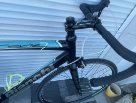 BIANCHI Via nirone Road bike Shimano Sora calliper brake used For Sale