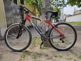 CAPRINE EPIK Mountain Bike 26" front suspension Shimano Alivio used For Sale