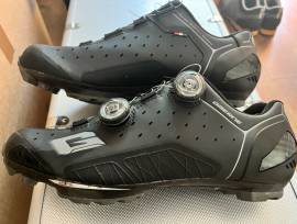 Gaerne mtb carbon Carbon g.snx Shoes / Socks / Shoe-Covers MTB used male/unisex For Sale