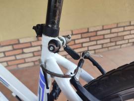 X-FACT Cross+ Trekking/cross V-brake used For Sale