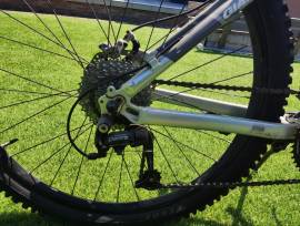 GIANT Terrago  Mountain Bike front suspension used For Sale