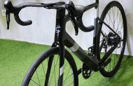 CANNONDALE SUPERSIX CARBON DISC NEO EBIKE Electric Road bike / Gravel bike / CX Mahle used For Sale