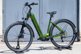 CUBE NURIDE HYBRID PRO 750 Allroad Alacsony átl. Ebike Elektromos Trekking/cross 25 km/h Bosch 700 + Wh új / garanciával ELADÓ