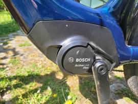 WINORA Tria 8 Elektromos Trekking/cross 25 km/h Bosch 401-500 Wh nem használt ELADÓ