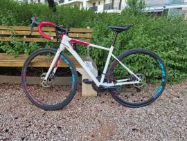CUBE AXIAL WS PRO DISC  Országúti Shimano Sora használt ELADÓ