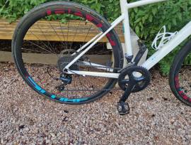 CUBE AXIAL WS PRO DISC  Országúti Shimano Sora használt ELADÓ