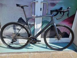 MERIDA MERIDA SCULTURA ENDURANCE 6000 105 Di2( L) 1000  Road bike Shimano 105 Di2 disc brake new with guarantee For Sale